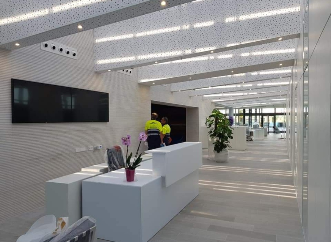 proyecto de reforma centro comercial barcelona terminado. Reforma de local comercial.