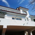 exterior de casa día luminoso en sitges