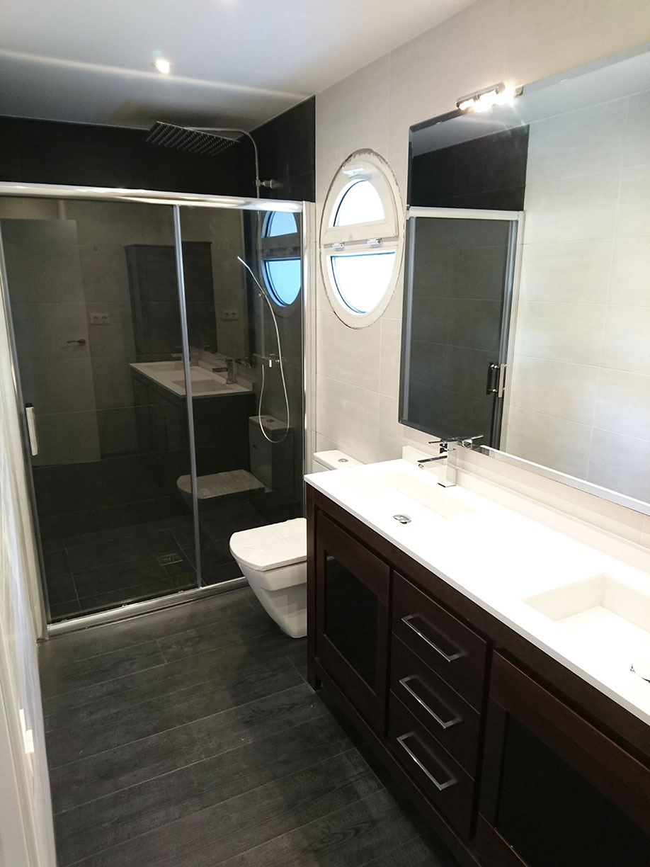 reforma integral en Sitges baño 1 ducha